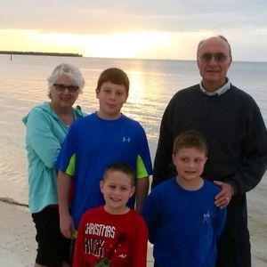 Meet your Posher, Sharon